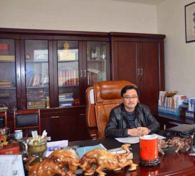 混凝土、倪文勇