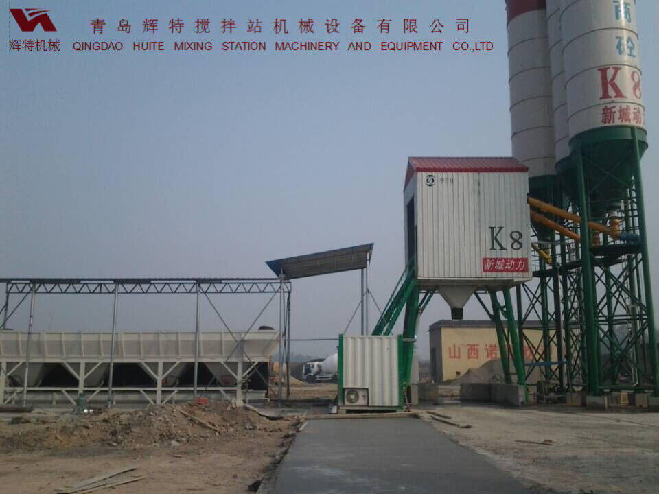 輝特混凝土攪拌站HZS50攪拌性能強，攪拌均勻、迅速，生產(chǎn)效率高