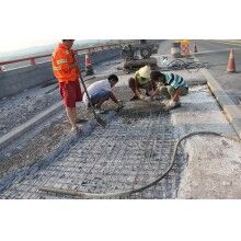 湖北黃岡加油站、服務(wù)區(qū)混凝土微表病害使用快速修補料